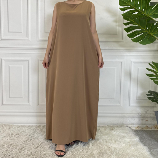 Robe Longue Sans Manches – Élégance & Confort